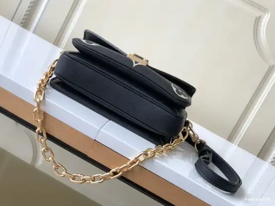 METIS VUITTON LOUIS WEST EAST POCHETTE 0330